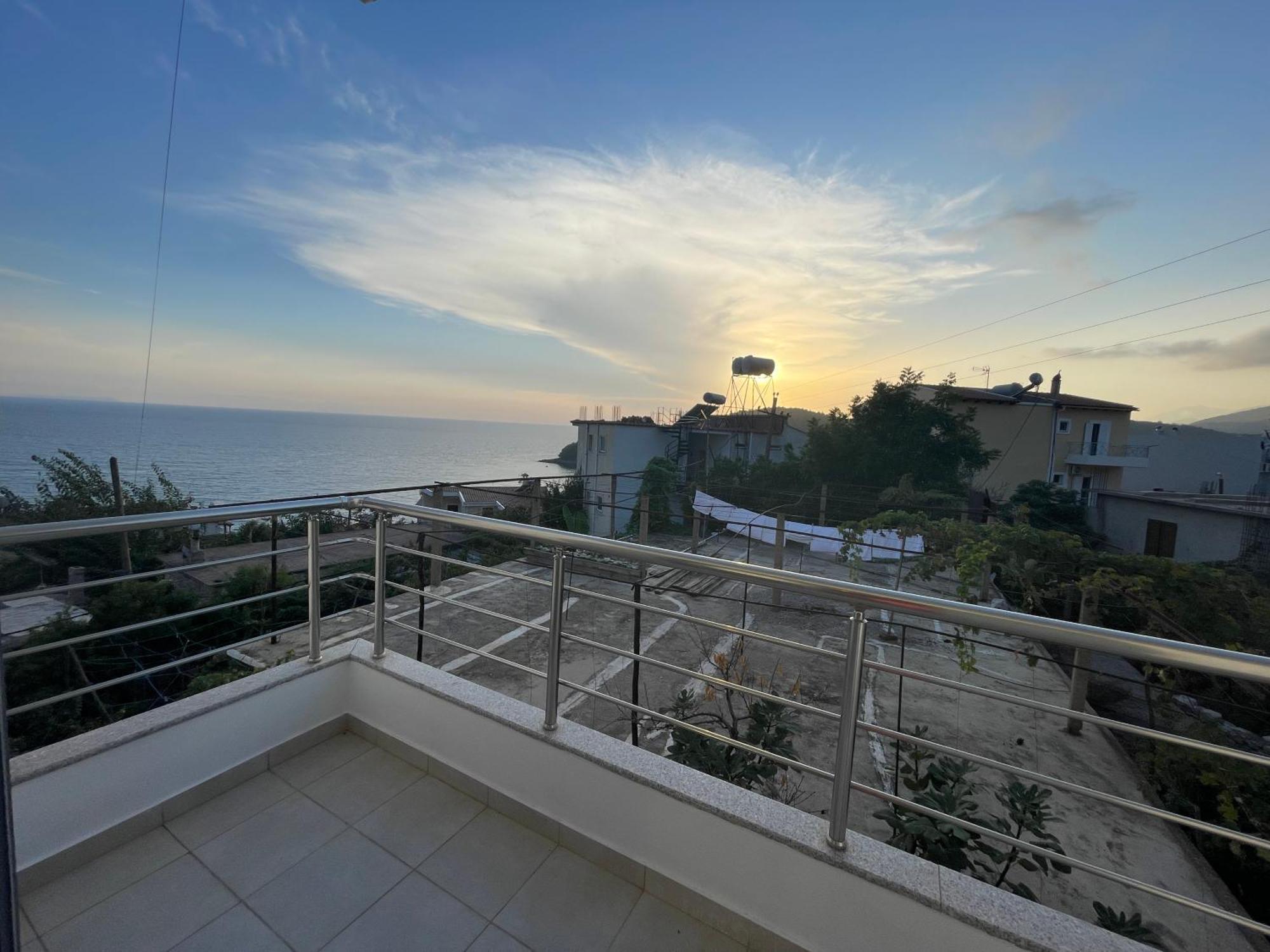 Tasos Rooms Himarë Dış mekan fotoğraf