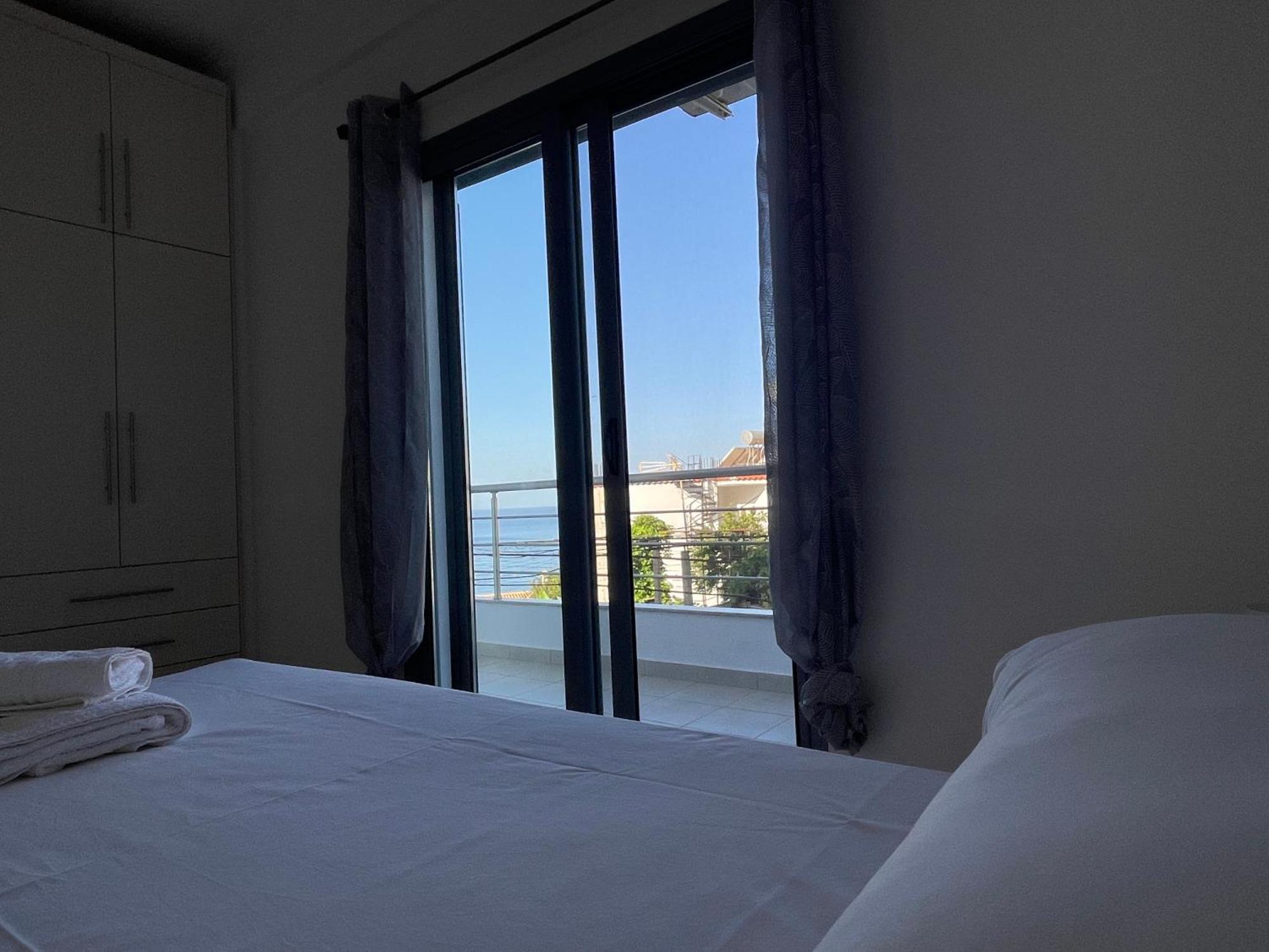 Tasos Rooms Himarë Dış mekan fotoğraf
