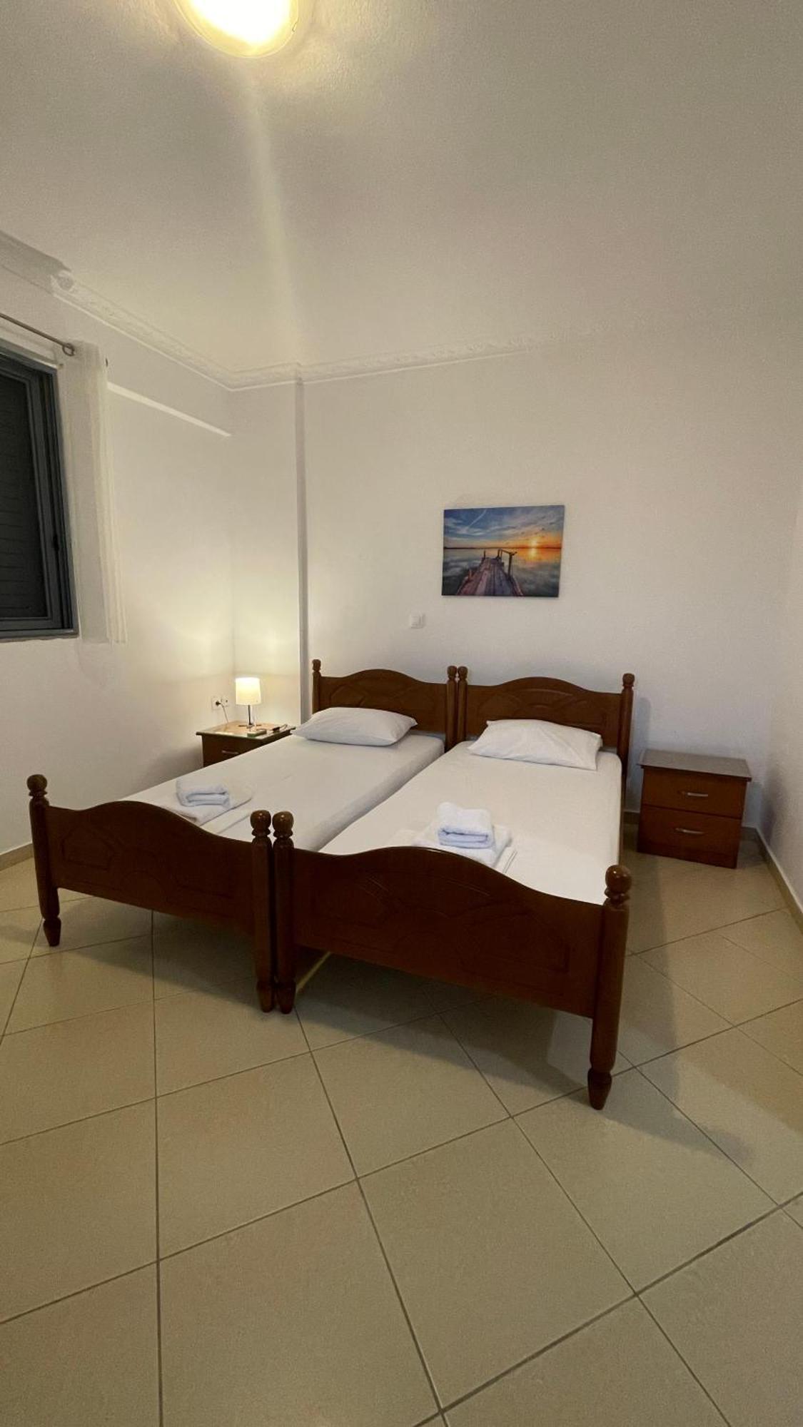 Tasos Rooms Himarë Dış mekan fotoğraf