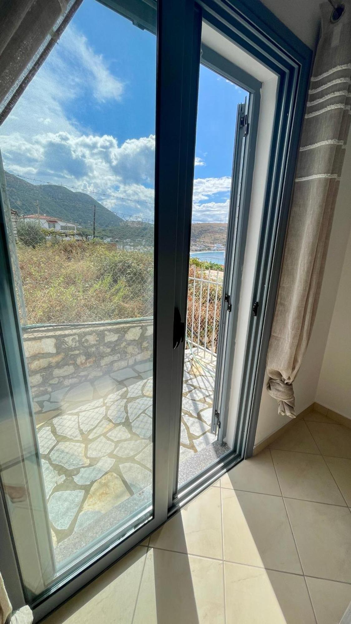 Tasos Rooms Himarë Dış mekan fotoğraf
